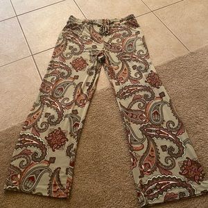 NWOT LADIES SIZE L PANTS